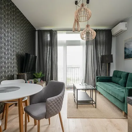 Rentplanet - Apartamenty Zarembowicza Wroclaw Exterior photo