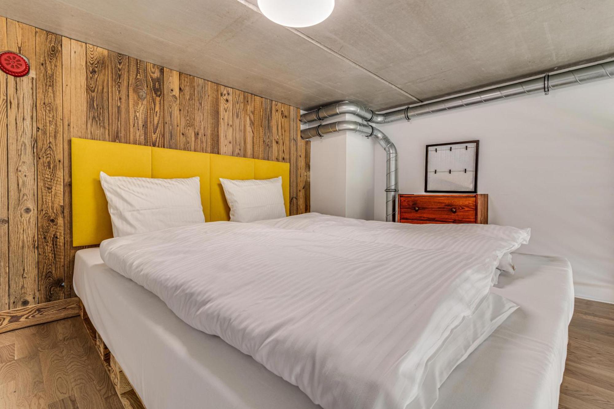 Rentplanet - Zarembowicza Wroclaw